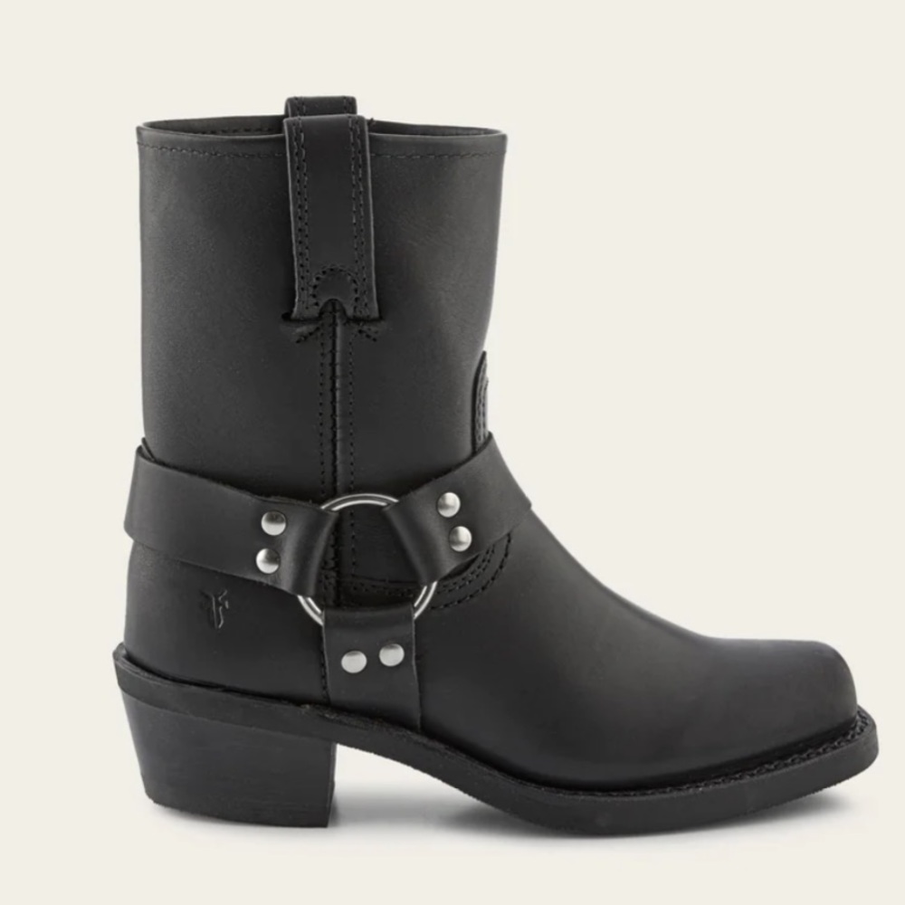 Frye Harness 8R black size 9.5 women NWOT